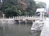 現在の木橋